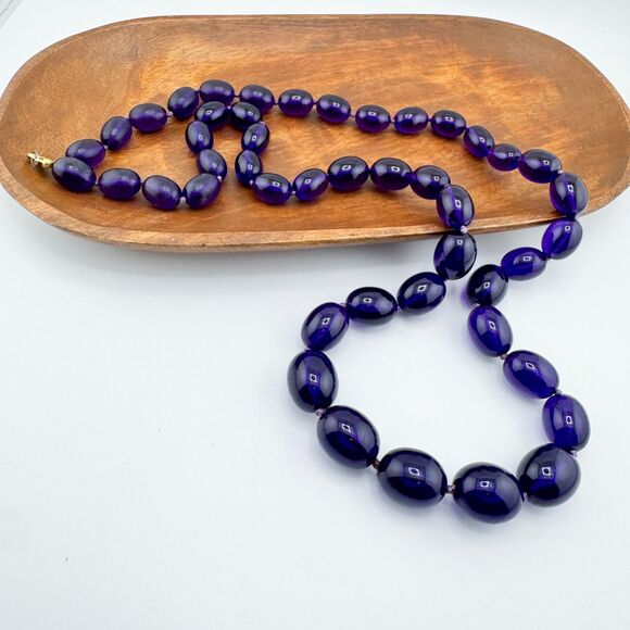 Vintage Signed Japan Purple Lucite Bead Necklace 1960s Retro Mod Statement - Picture 7 of 12